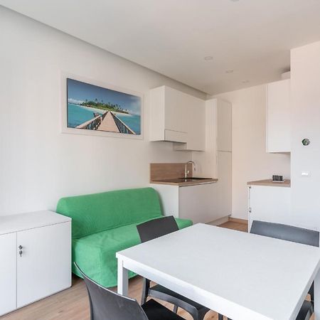 Cimiano Suite 21, New Apartment Milánó Kültér fotó