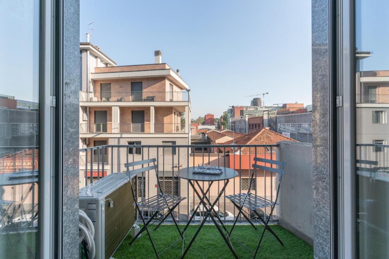 Cimiano Suite 21, New Apartment Milánó Kültér fotó