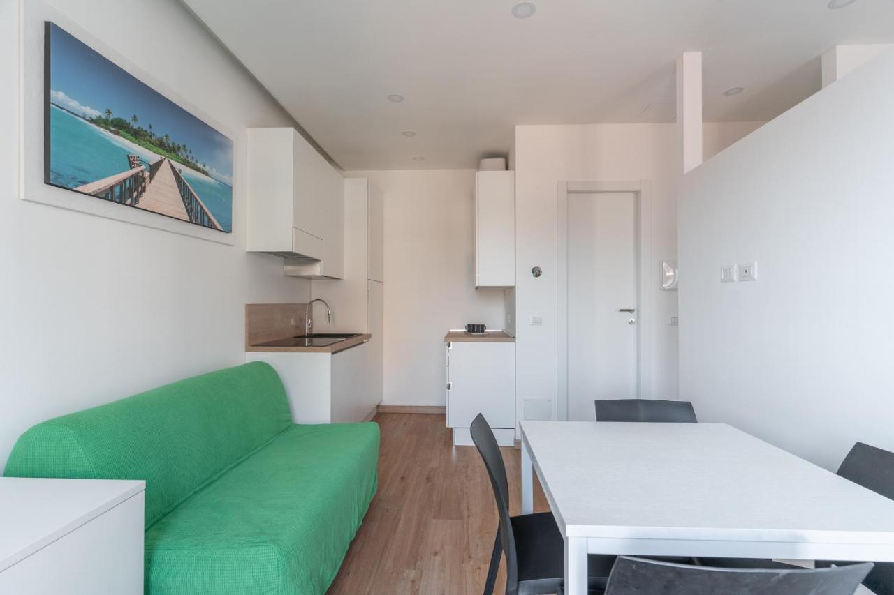 Cimiano Suite 21, New Apartment Milánó Kültér fotó